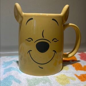 Winnie the Pooh, Disney mug. Hallmark Disney.